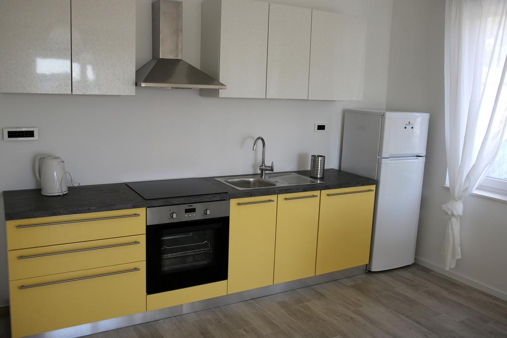 Apartments Plavi&Zuti Zaboric Rum bild